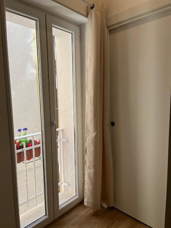 Aura B&B Бари Экстерьер фото