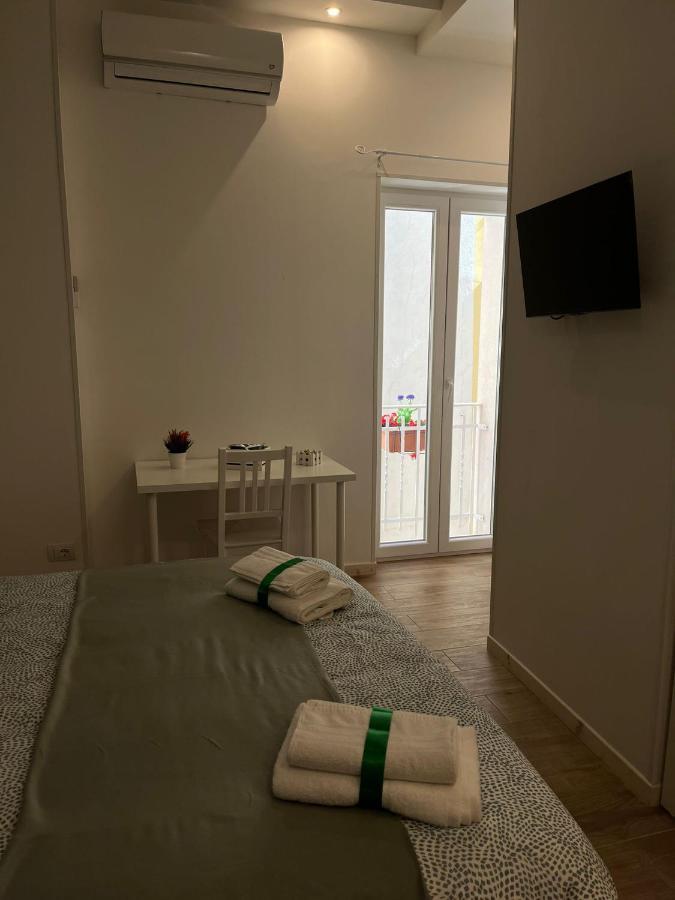 Aura B&B Бари Экстерьер фото